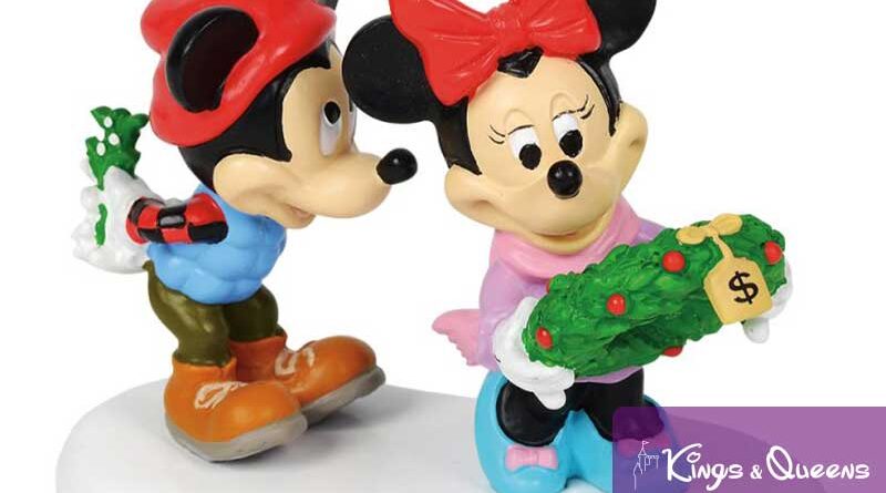Mickey's Mistletoe Surprise Disney Christmas Village Department 56 Minnie Wreath
